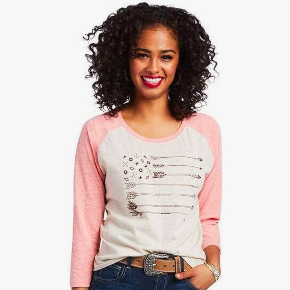 NWT- Ariat Women’s Arrow Raglan Shirt- XS -10039824